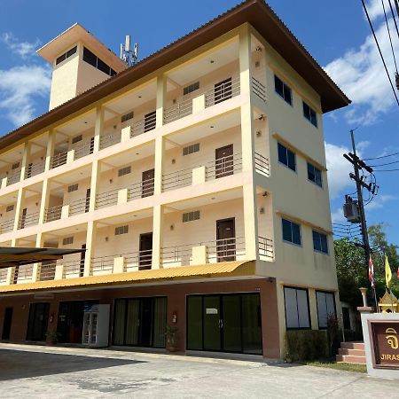 Jirasin Hotel & Apartment Ранонг Екстериор снимка